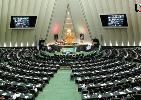 گزینه تصدی وزارت اقتصاد ودارایی به مجلس شورای اسلامی معرفی شد