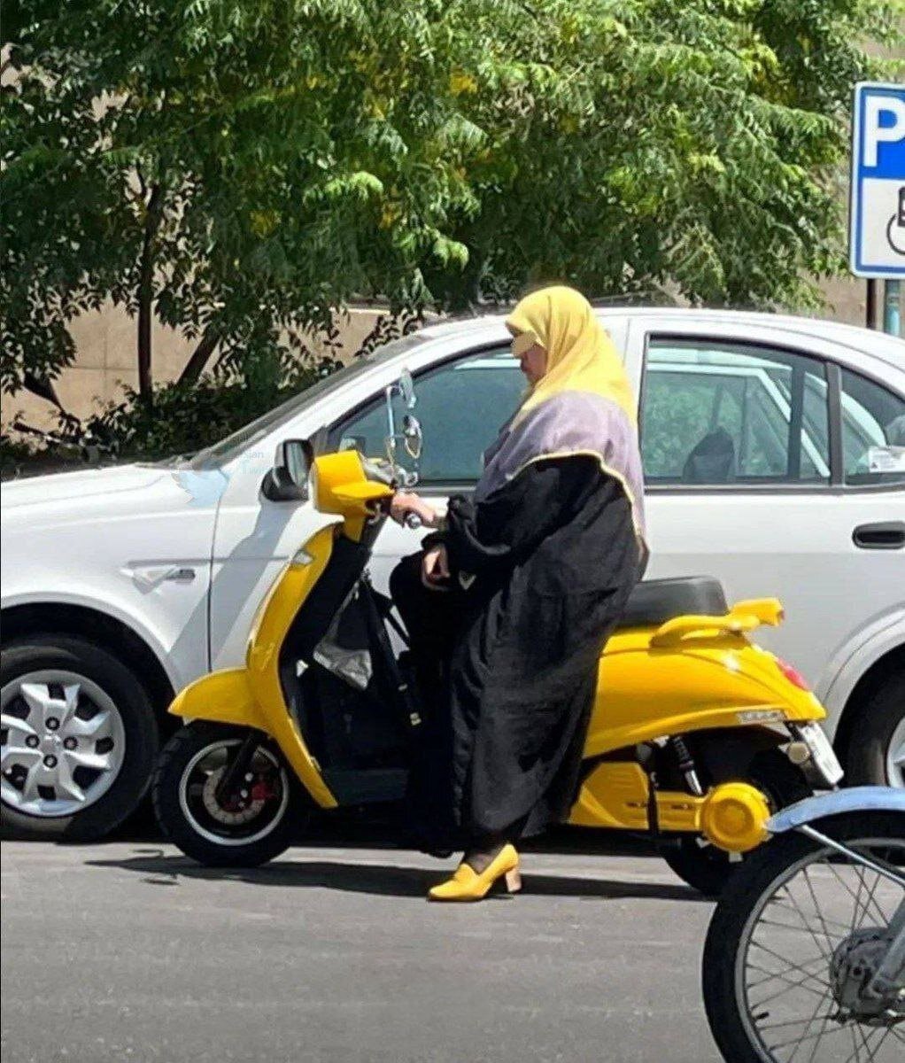 گواهینامه موتور بانوان ظرف یک ماه؛ اولویت با مربیان و فعالان فدراسیون‌ها معاونت زنان: هیچ مانعی برای صدور گواهینامه موتورسیکلت زنان نیست — اجرا ظرف کمتر از یک ماه