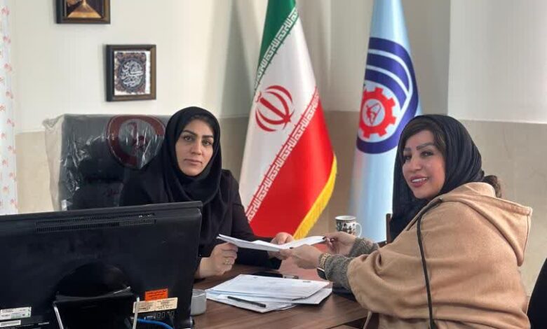 انعقاد تفاهم‌نامه همکاری میان اداره فنی‌وحرفه‌ای ملارد و انجمن آموزشگاه‌های آزاد پوشاک و صنایع‌دستی شهرستان برای ارتقای کیفیت آموزش و تسهیل ورود به بازار کار