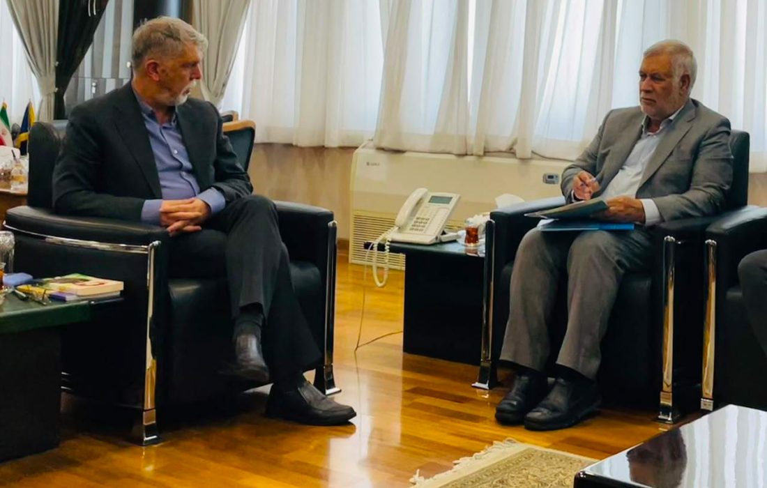 پیگیری مطالبات اهالی فرهنگ، هنر و رسانه دیارکریمان در دیدار شهباز حسن‌پور با وزیر فرهنگ و ارشاد اسلامی